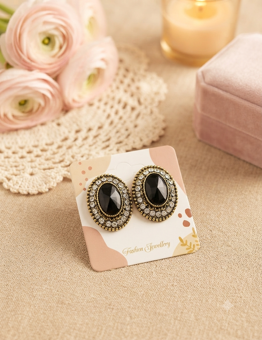 A Little Box Full of Pretty Things. 🌸
