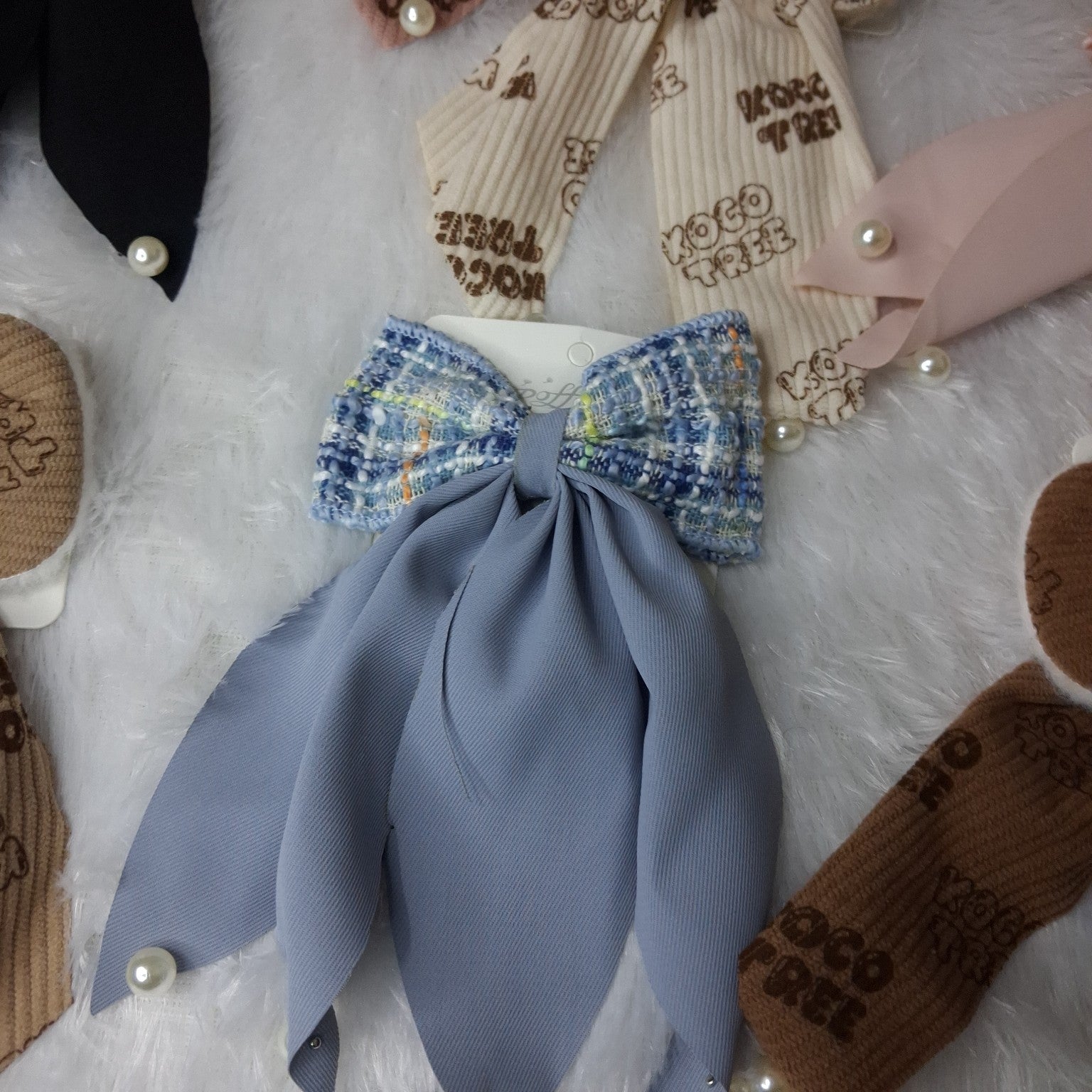 Premium tweed fabric bow