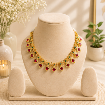 Kerala Traditional Palakka Stone Necklace(Red))